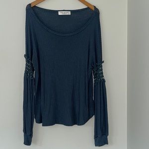 Love Kuza waffle knit lightweight sweater.